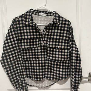 Zara girls long sleeve cropped flannel.